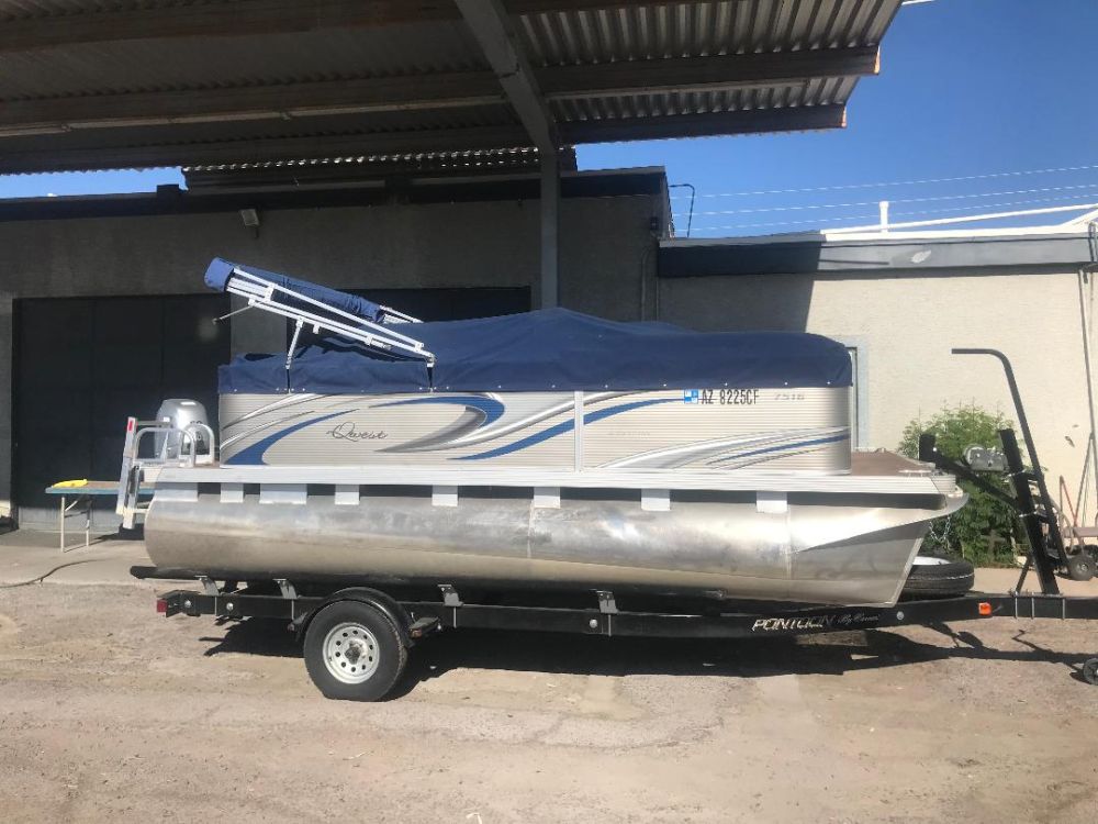 2018 APEX QWEST ADVANTAGE PONTOON