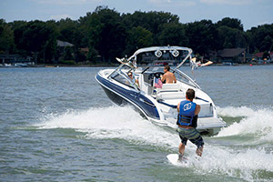 Formula Wakeboard Boat